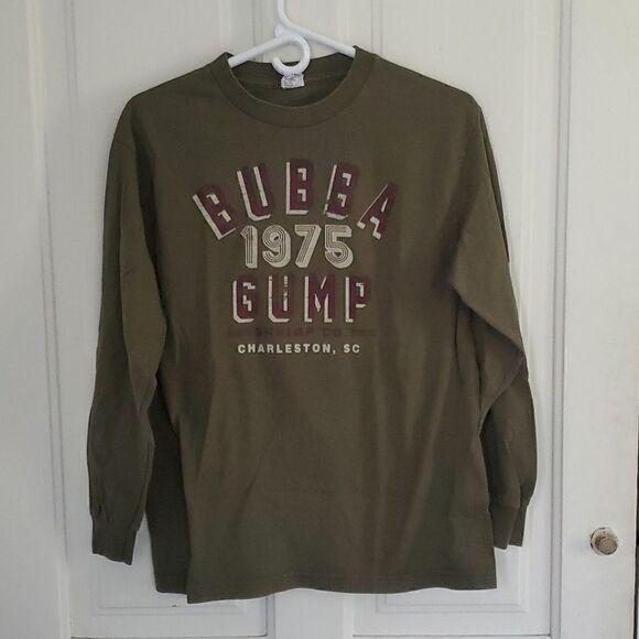 Bubba Gump Shrimp Co Charleston, SC Long Sleeved Tshirt - Picture 1 of 4